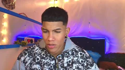 Damian online show from February 12, 3:07 am