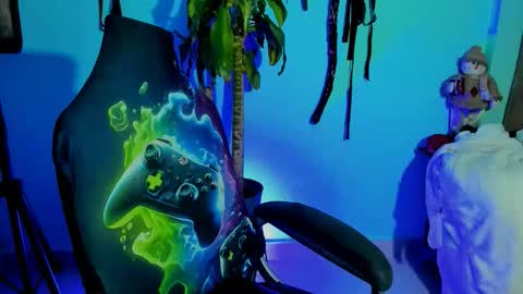 Damian torner online show from October 22, 7:45 am