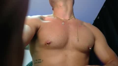 Damon online show from February 3, 11:21 pm