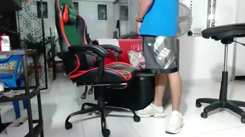 damyan_2003 online show from January 1, 11:18 pm