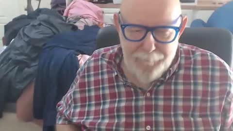 Dancin Daddy Bear online show from October 21, 8:23 pm