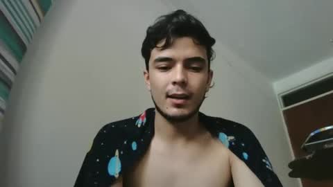 Snapshot of dani_42017 chatting on December 6, 12:49 pm dani_42017 online show from December 6, 12:49 pm