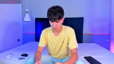 Daniel online show from December 10, 3:52 am