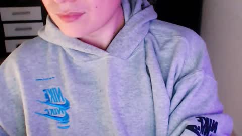 daniel_ruis16 online show from January 17, 9:27 pm