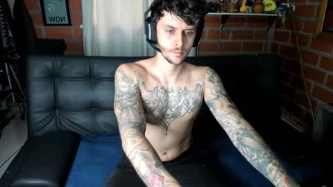 Daniele Bunny online show from January 2, 6:34 pm