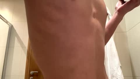 Daniels Cruz online show from January 6, 4:44 pm