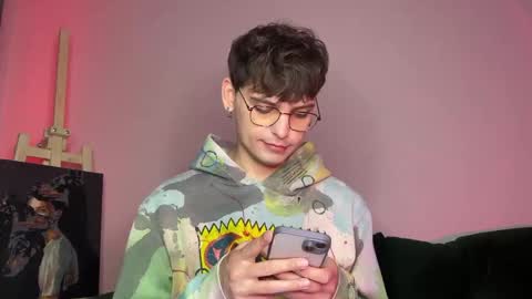 danieltuckerr online show from March 15, 7:20 pm