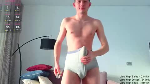 danny__magic online show from January 12, 9:13 am