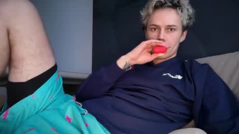 danny online show from February 1, 2:27 pm