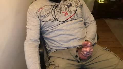 dannybuoy2 online show from December 29, 12:09 am