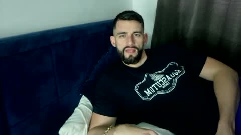 Snapshot of dannyk1990 chatting on January 28, 8:36 am Naughtystr8D online show from January 28, 8:36 am