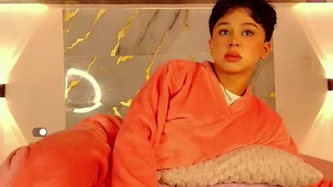 dante_bre online show from September 12, 12:38 pm