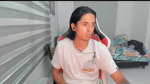 X Dante7373574 online show from January 15, 2:04 am