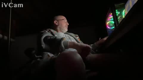 dantheman741 online show from December 27, 2:34 pm