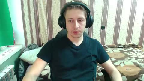 darienlarge online show from October 26, 12:18 pm