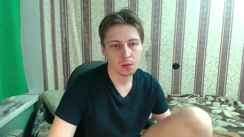 darienlarge online show from November 19, 6:08 pm