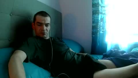 dark377 online show from March 31, 3:03 pm