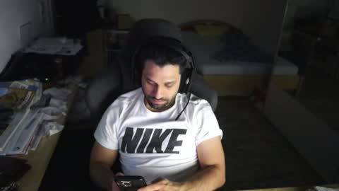 Snapshot of darkschneider_ chatting on October 5, 9:30 pm darkschneider_ online show from October 5, 9:30 pm