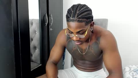 Darktemp  online show from February 26, 5:03 pm