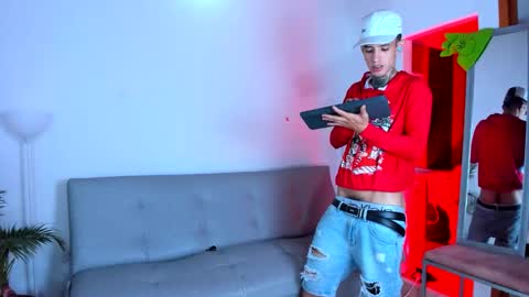 darwin_ggh online show from December 16, 10:44 am