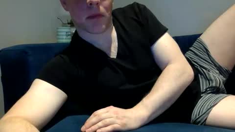 daveb709709709 online show from March 2, 3:28 am