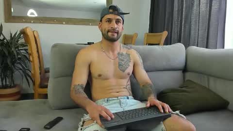 Daves online show from November 9, 1:04 pm