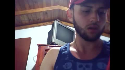 Snapshot of david23vergota chatting on October 19, 11:41 pm david23vergota online show from October 19, 11:41 pm
