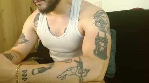Snapshot of david_franco1 chatting on September 22, 10:09 pm Twitter davidsanctum online show from September 22, 10:09 pm
