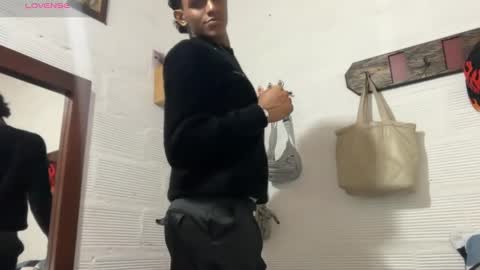 david_hot44 online show from February 23, 5:53 am