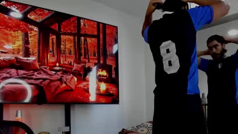 Snapshot of david_johnson372 chatting on January 2, 12:35 pm Hey im David that loves to explore and speak their fantasies. Very open talktative and nice. Feel free to chat with me online show from January 2, 12:35 pm