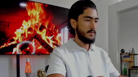 Snapshot of david_johnson372 chatting on December 28, 3:48 pm Hey im David that loves to explore and speak their fantasies. Very open talktative and nice. Feel free to chat with me online show from December 28, 3:48 pm