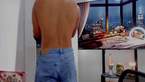Snapshot of david_johnson372 chatting on February 23, 12:54 pm Hey im David that loves to explore and speak their fantasies. Very open talktative and nice. Feel free to chat with me online show from February 23, 12:54 pm