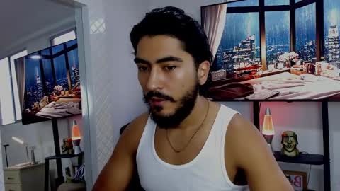 Snapshot of david_johnson372 chatting on January 15, 11:32 am Hey im David that loves to explore and speak their fantasies. Very open talktative and nice. Feel free to chat with me online show from January 15, 11:32 am