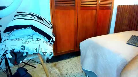 david_niet online show from November 6, 6:00 pm