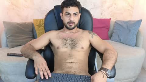 JF oliveira online show from January 24, 1:36 pm