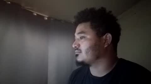 Snapshot of davidjose1995 chatting on December 25, 6:41 pm Juice cock online show from December 25, 6:41 pm