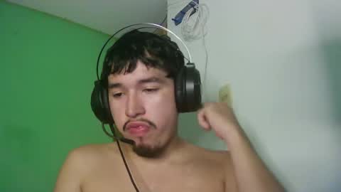 DavidSkinny online show from February 7, 5:36 am