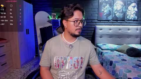 David Evans online show from March 28, 10:32 pm