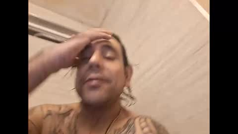 deadbirdink8o8 online show from December 22, 11:18 am