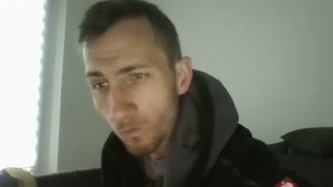 robert online show from April 20, 3:47 pm