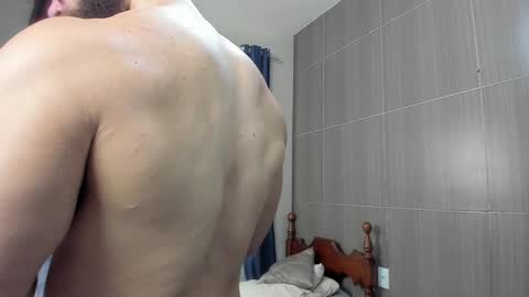 Dean online show from February 4, 8:28 pm