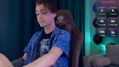 Samuel online show from April 15, 7:25 pm