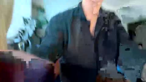 Snapshot of deep_long_vibes chatting on October 20, 7:12 am deep_long_vibes online show from October 20, 7:12 am