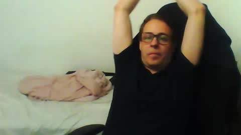 deimosmad online show from December 20, 6:15 pm