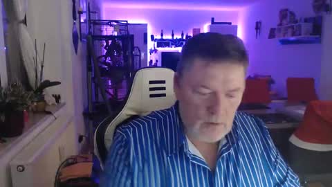 deinprinz2312 online show from December 23, 5:28 am