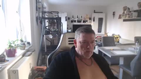 deinprinz2312 online show from January 18, 10:49 am