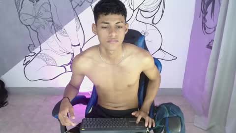Snapshot of deivid_bigcock1 chatting on September 20, 12:43 am Deivid online show from September 20, 12:43 am