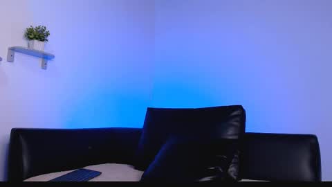  DEIVY  online show from April 6, 4:46 am