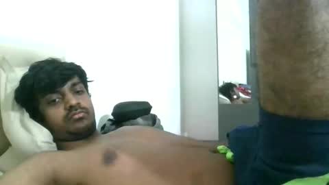 delta0211 online show from January 12, 6:12 pm