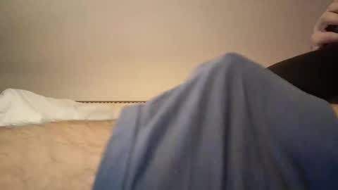 den2807 online show from December 3, 1:10 pm